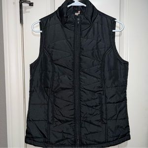 Red Camel black puffer vest